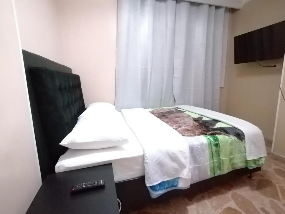 Hotel Golden Suite Pereira Exterior photo