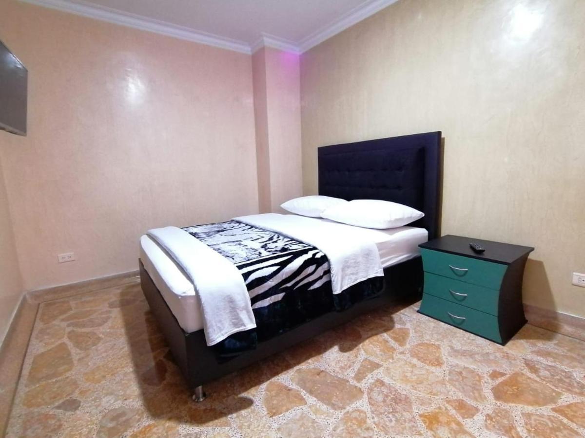Hotel Golden Suite Pereira Exterior photo