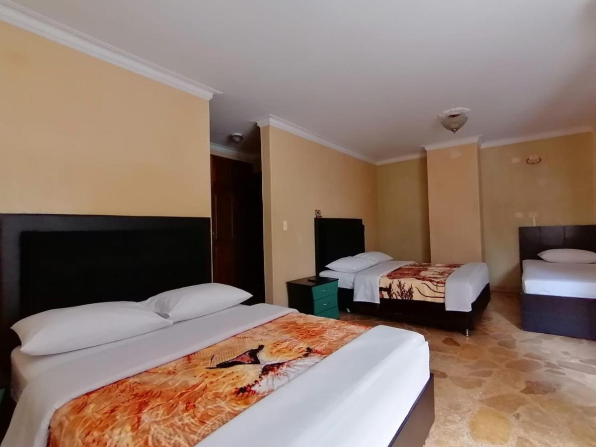 Hotel Golden Suite Pereira Exterior photo