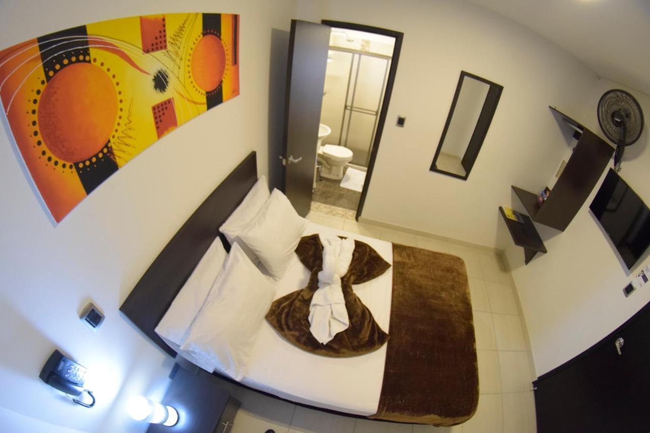 Hotel Golden Suite Pereira Exterior photo