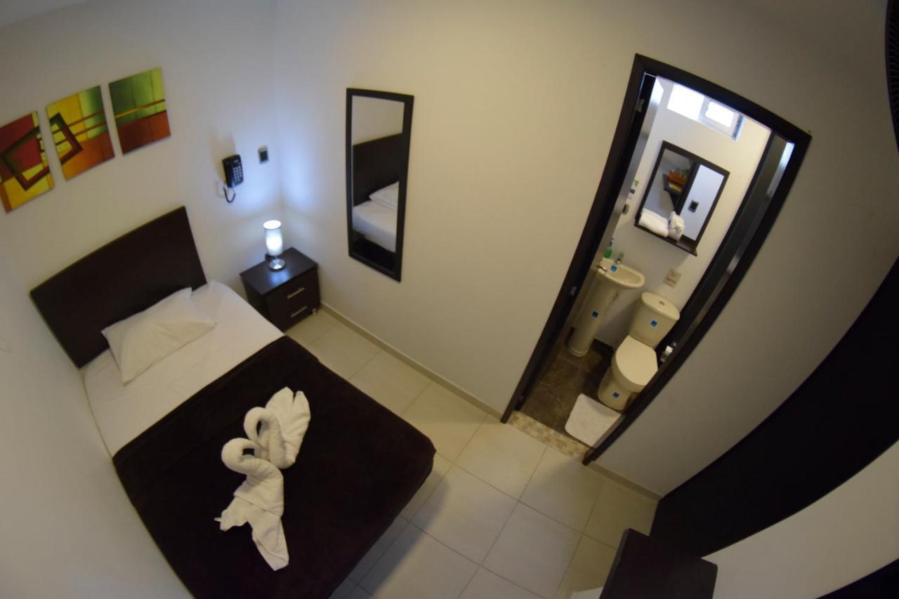Hotel Golden Suite Pereira Exterior photo