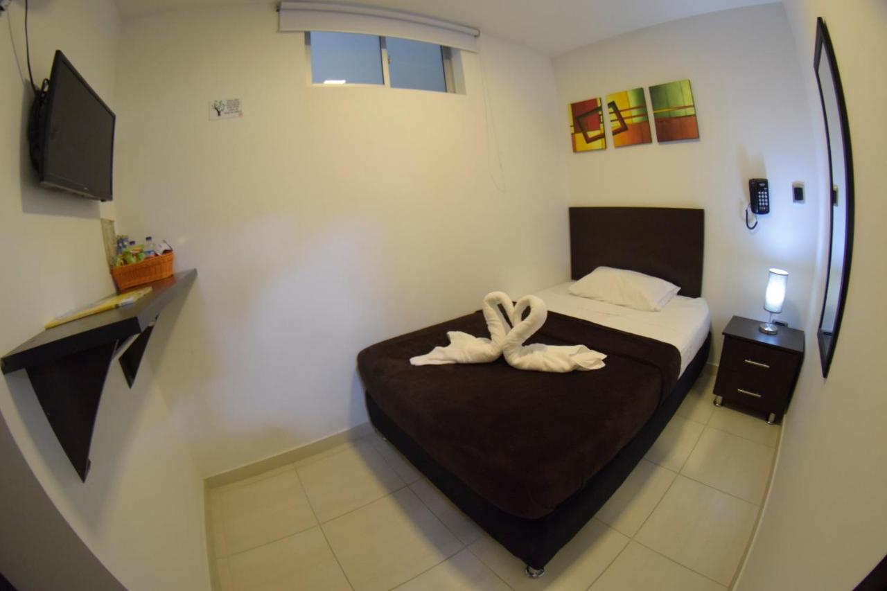 Hotel Golden Suite Pereira Exterior photo