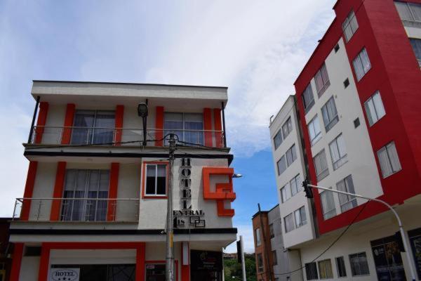 Hotel Golden Suite Pereira Exterior photo
