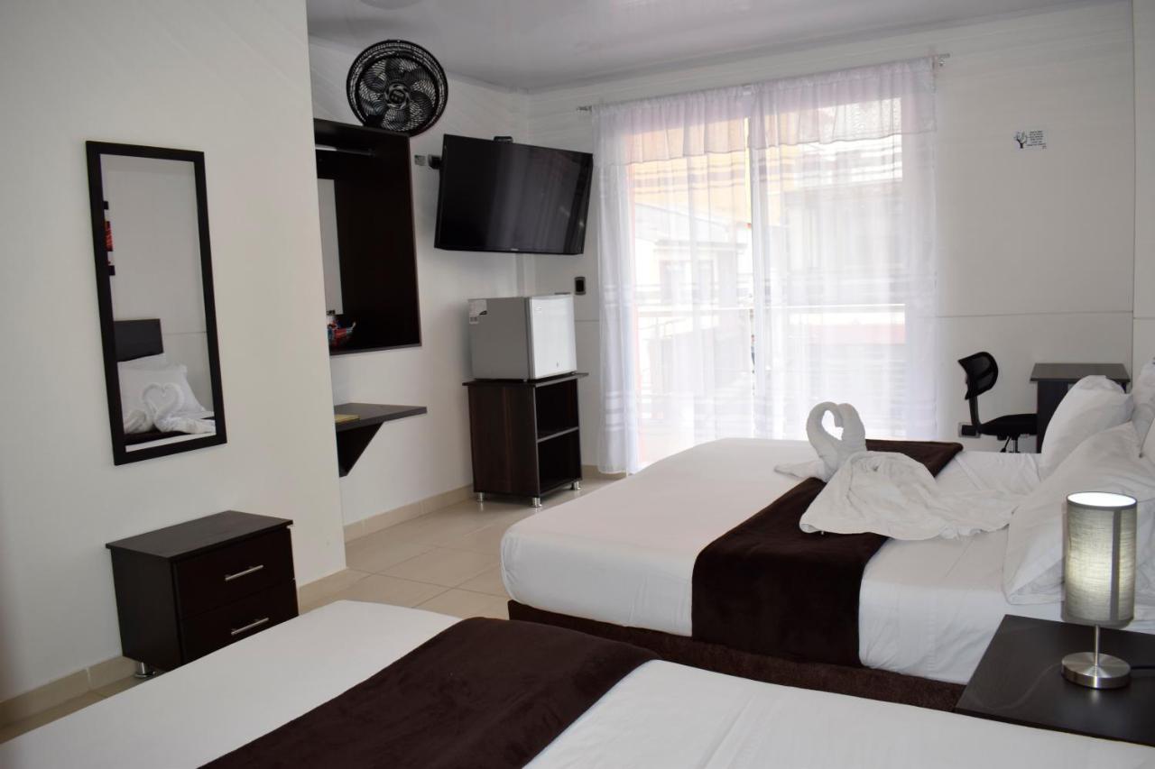 Hotel Golden Suite Pereira Exterior photo