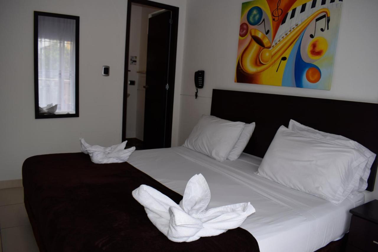 Hotel Golden Suite Pereira Exterior photo
